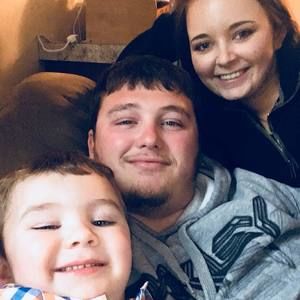 Meet your Posher, Davetta